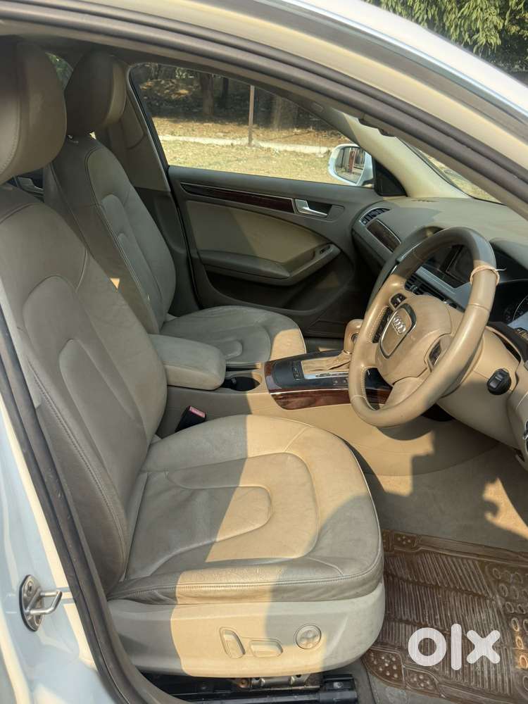 Audi A4, 2012, Petrol