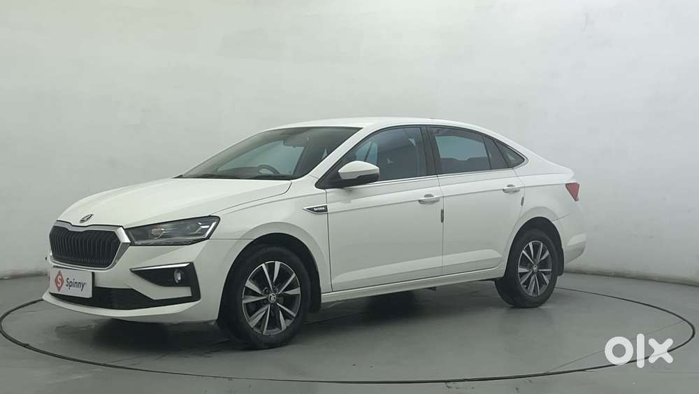 Skoda Slavia Style (non-sunroof), 2022, Petrol