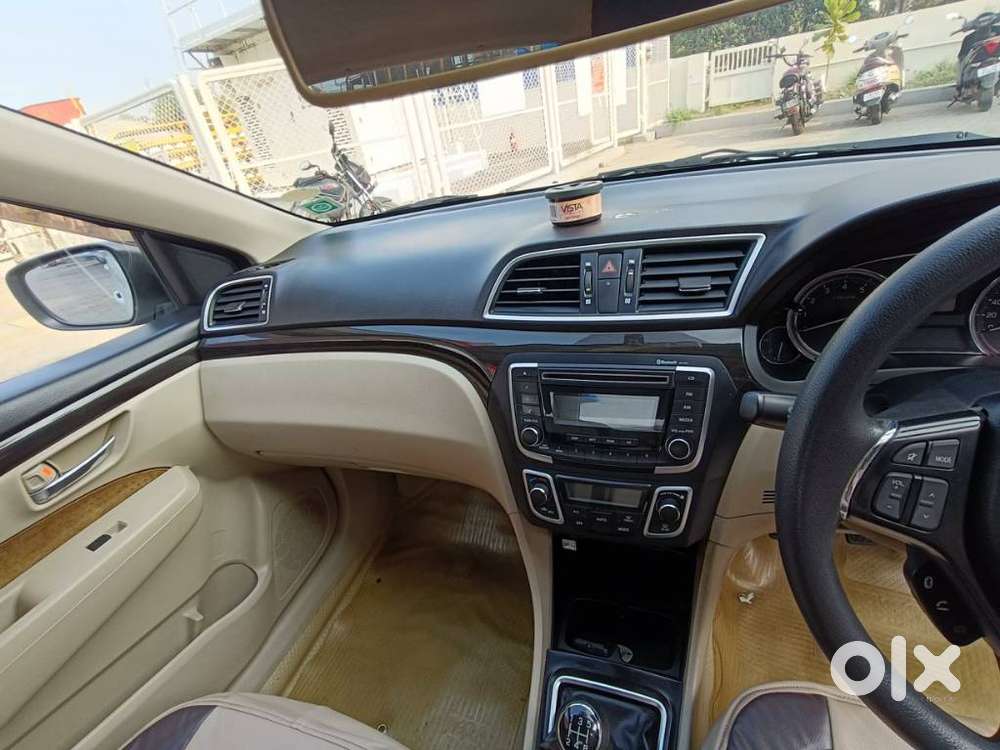 Maruti Suzuki Ciaz 2014-2017 Vxi Plus, 2015, Petrol