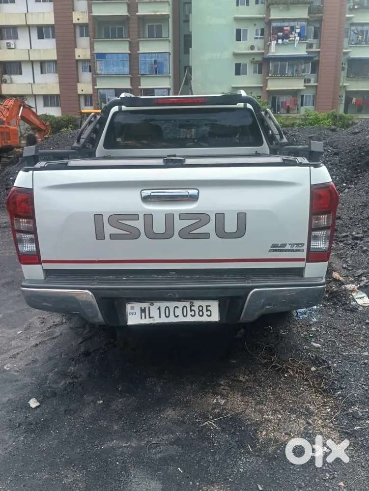 Isuzu D-max V-cross 2019 Diesel Manual
