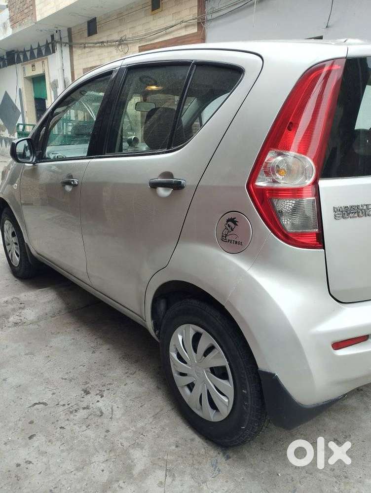 Maruti Suzuki Ritz Vxi, 2011, Petrol