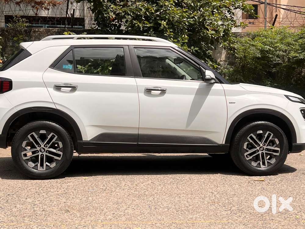 Hyundai Venue 1.0 Sx (o) Turbo Dct, 2022, Petrol