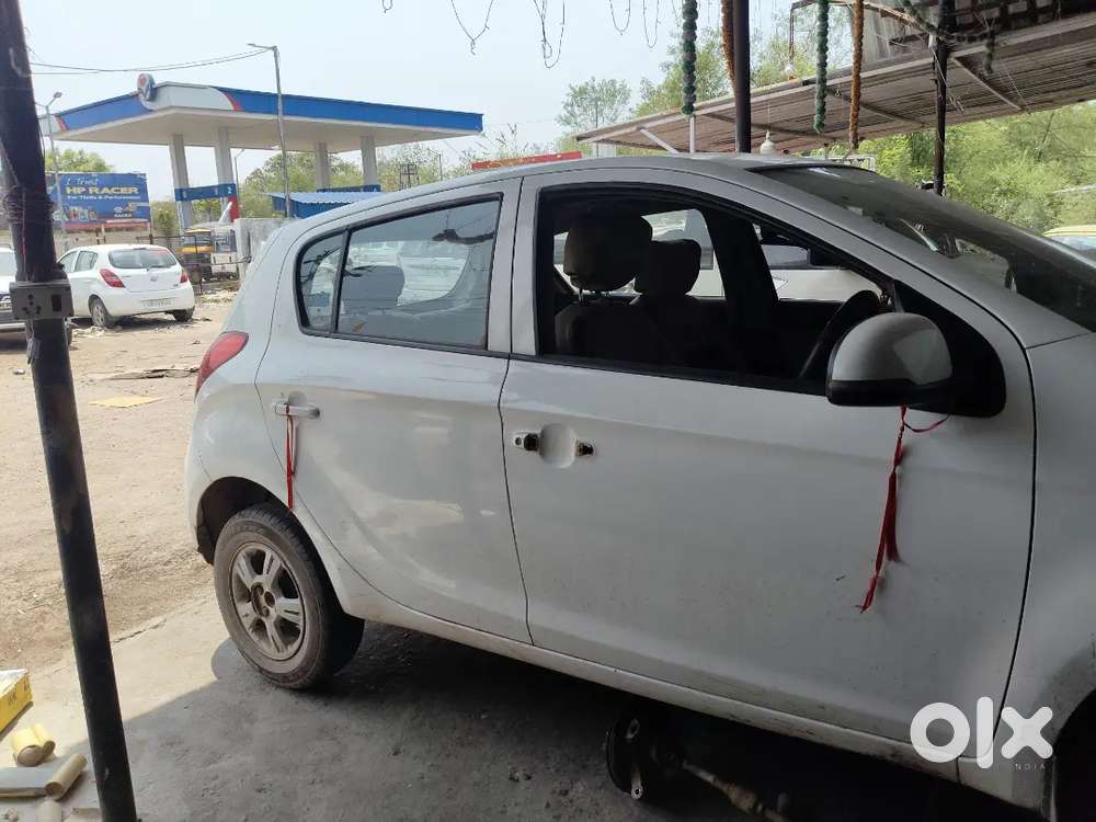 मुझे I20 Bechna Hai