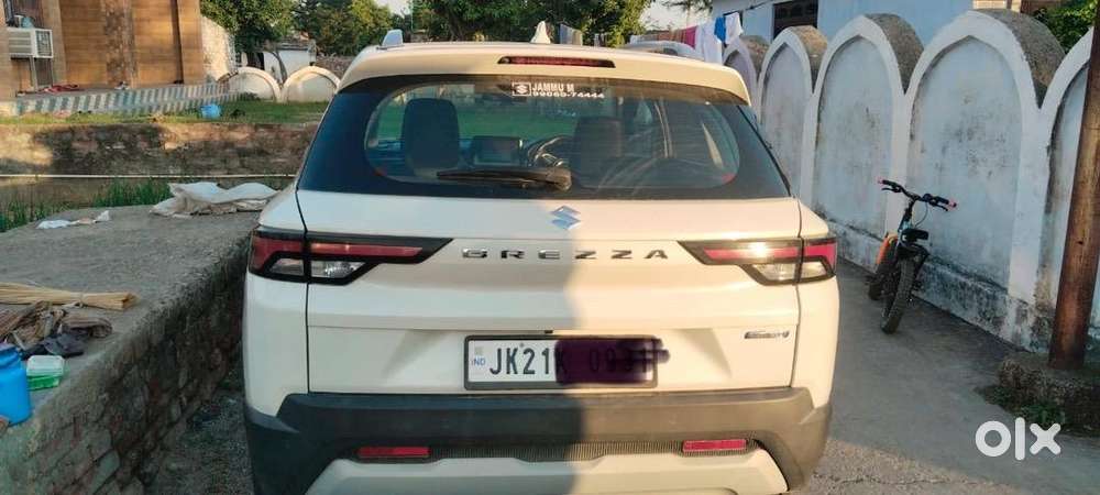 Brand New Maruti Suzuki Vitara Brezza 2024 Petrol Good Condition