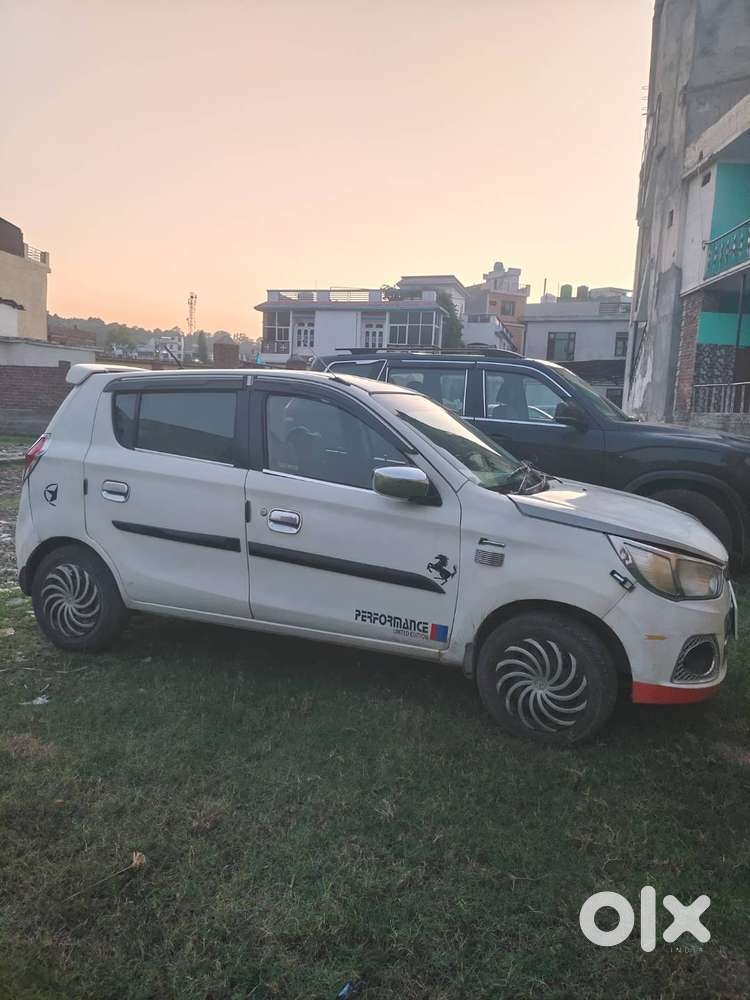 Brand New Condition, All Accessories With Touchscreen Music System