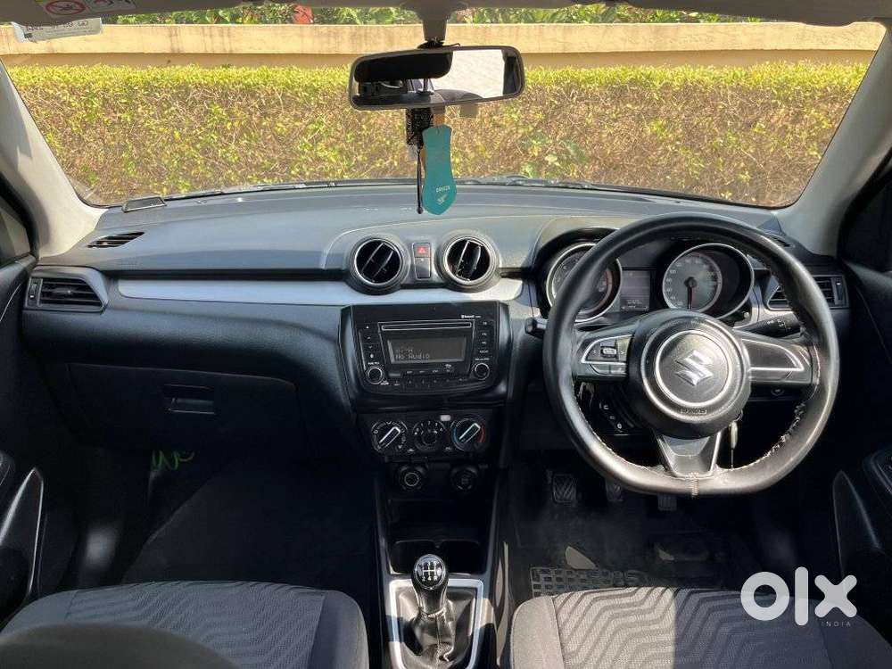 Maruti Suzuki Swift Vxi + Manual, 2018, Cng & Hybrids