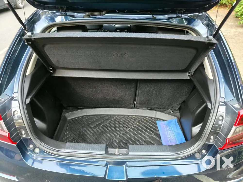 Maruti Suzuki Baleno 1.2 Zeta At, 2022, Petrol