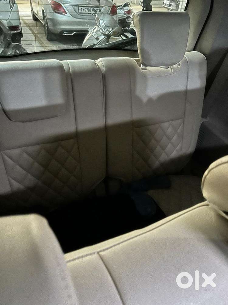 Mahindra Xuv500 2016 Diesel 65000 Km Driven