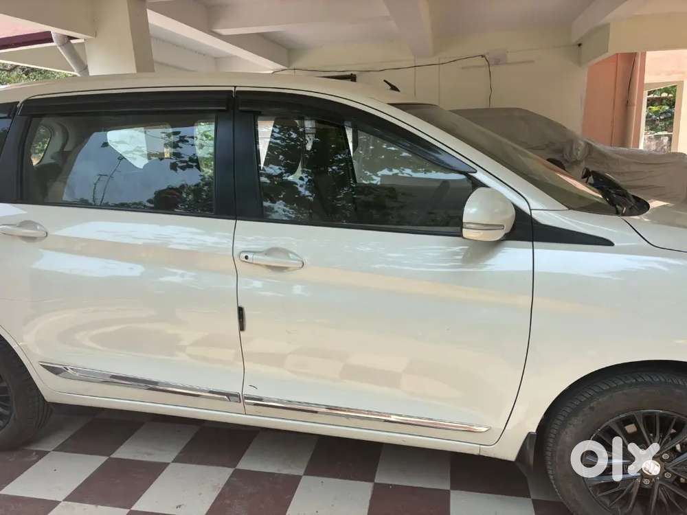 Maruti Suzuki Ertiga 2022 Petrol 38000 Km Driven