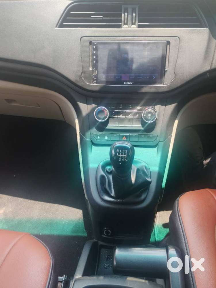 Mahindra Marazzo M2 8str, 2019, Diesel