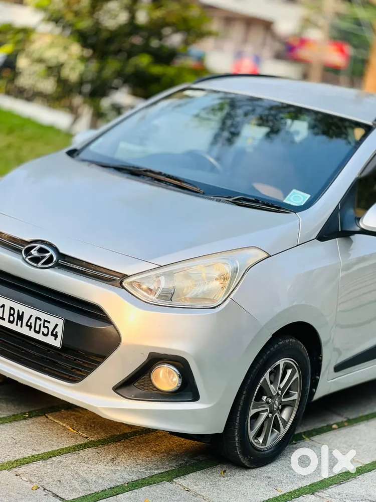 Hyundai Grand I10 2013 Petrol 74000 Km Driven