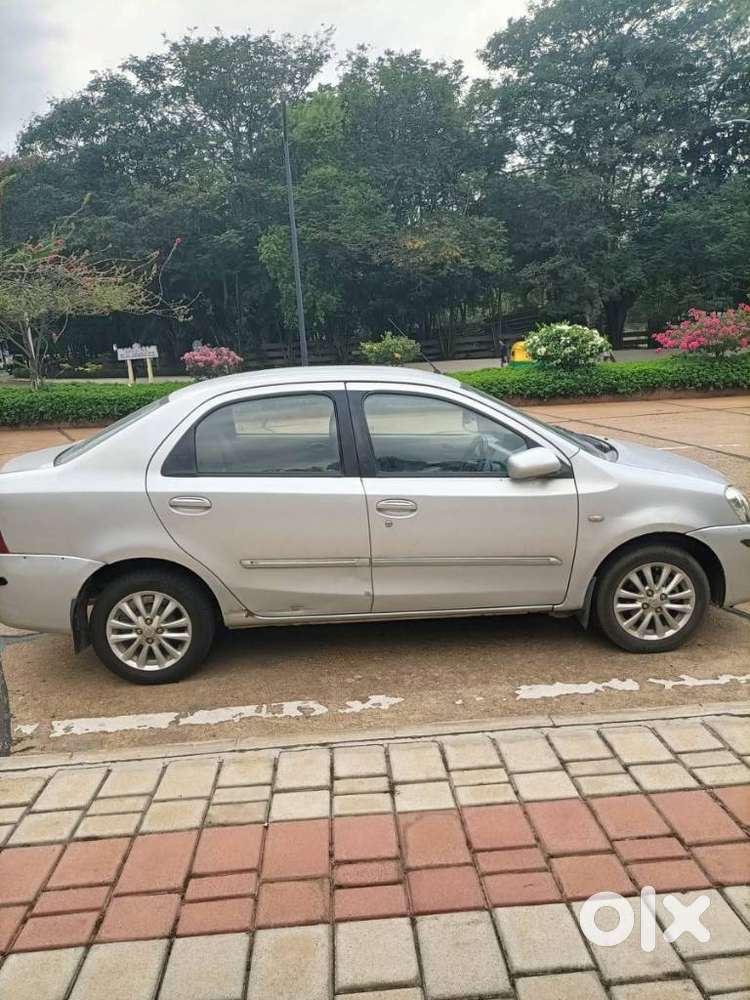 Toyota Etios Vx Limited Edition, 2012, Petrol