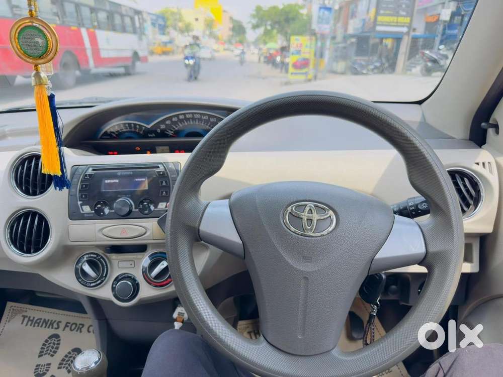 Toyota Etios Liva 2015 Diesel Well Maintained