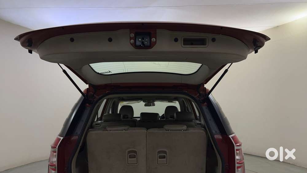 Mahindra Xuv500 2.2 W10, 2015, Diesel
