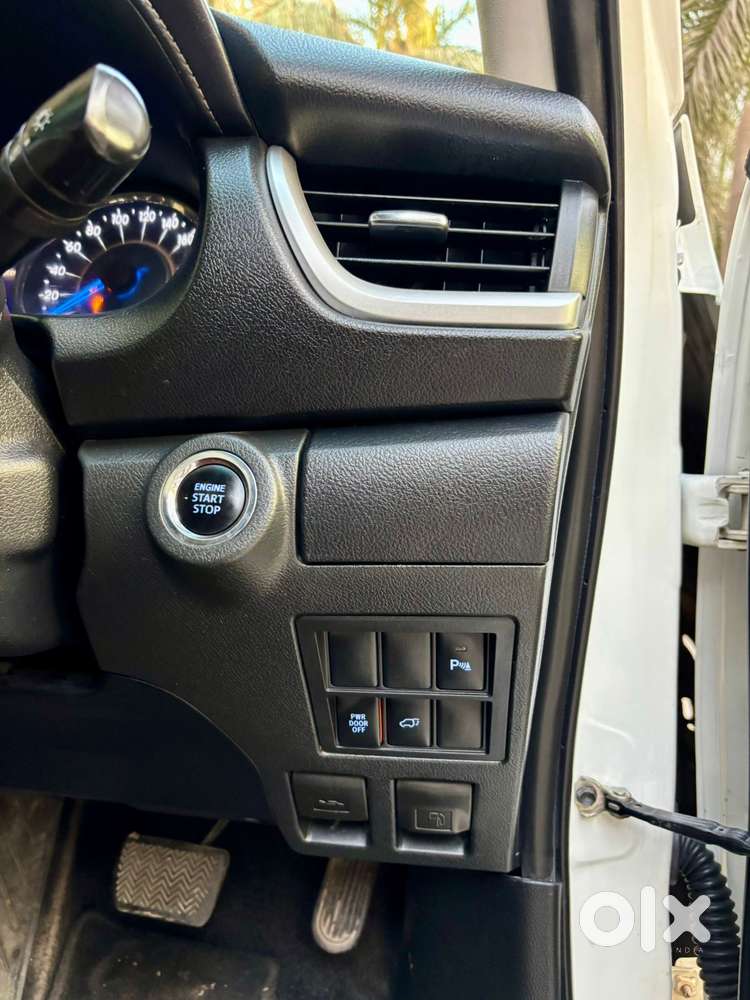 Toyota Fortuner 4x2 At 2.8 Diesel, 2019, Diesel