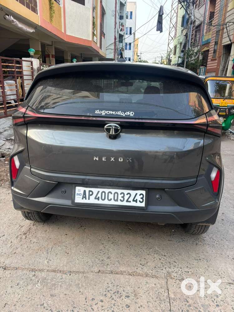 Tata Nexon Petrol 2024