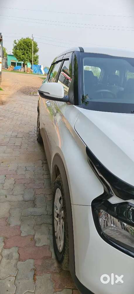 Single Hand Neat And Clean Showroom Condition Car