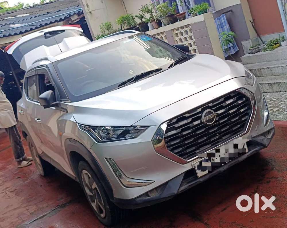 Nissan Magnite 2021 Xe Petrol Tax 2031