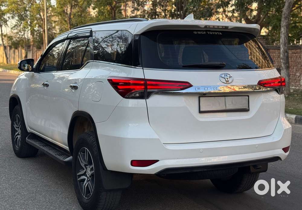 Toyota Fortuner 4x2 At 2.8 Diesel, 2018, Diesel