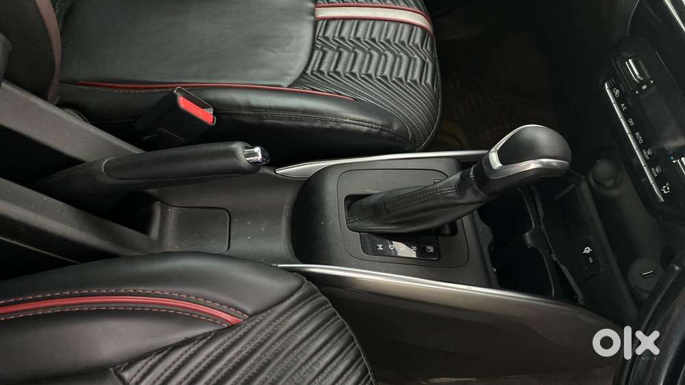 Maruti Suzuki Fronx Alpha 1.0l Turbo 6 At, 2023, Petrol