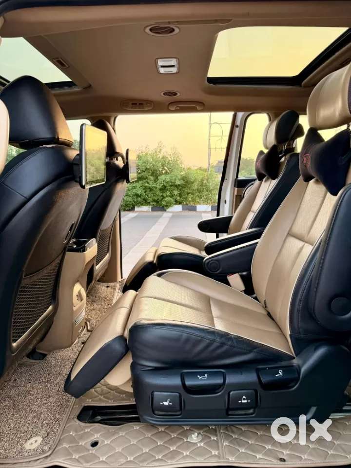 Kia Carnival Limousine, 2021, Diesel