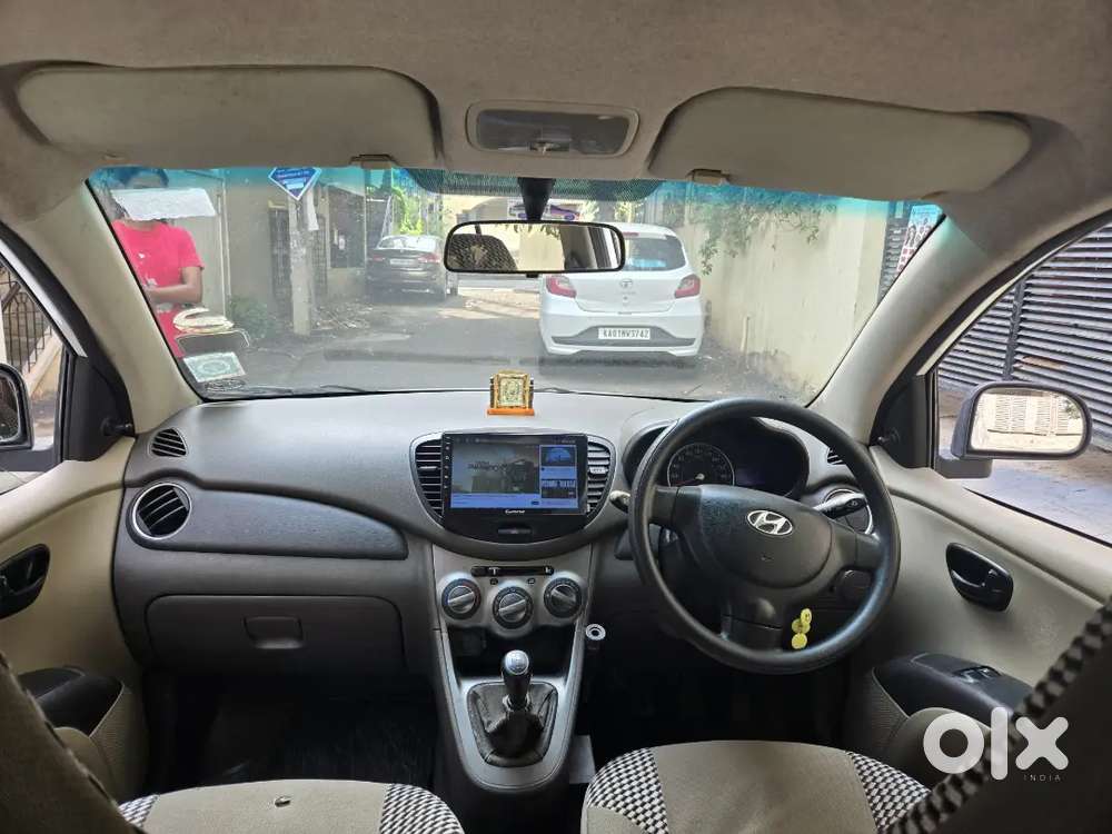Hyundai I10 2011 Car