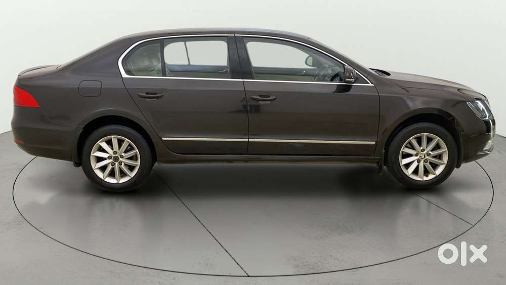 Skoda Superb 2013-2015 Elegance 1.8 Tsi Mt, 2015, Petrol