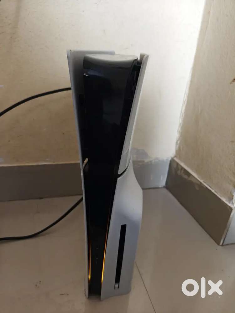 PS5  SLIM DISK EDITION
