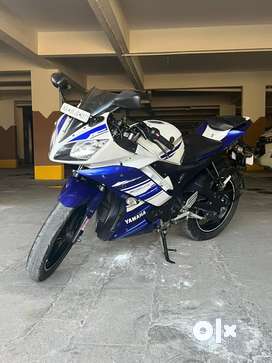 R15 v2 shop olx