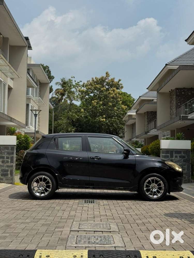 Maruti Suzuki Swift Vxi 2020