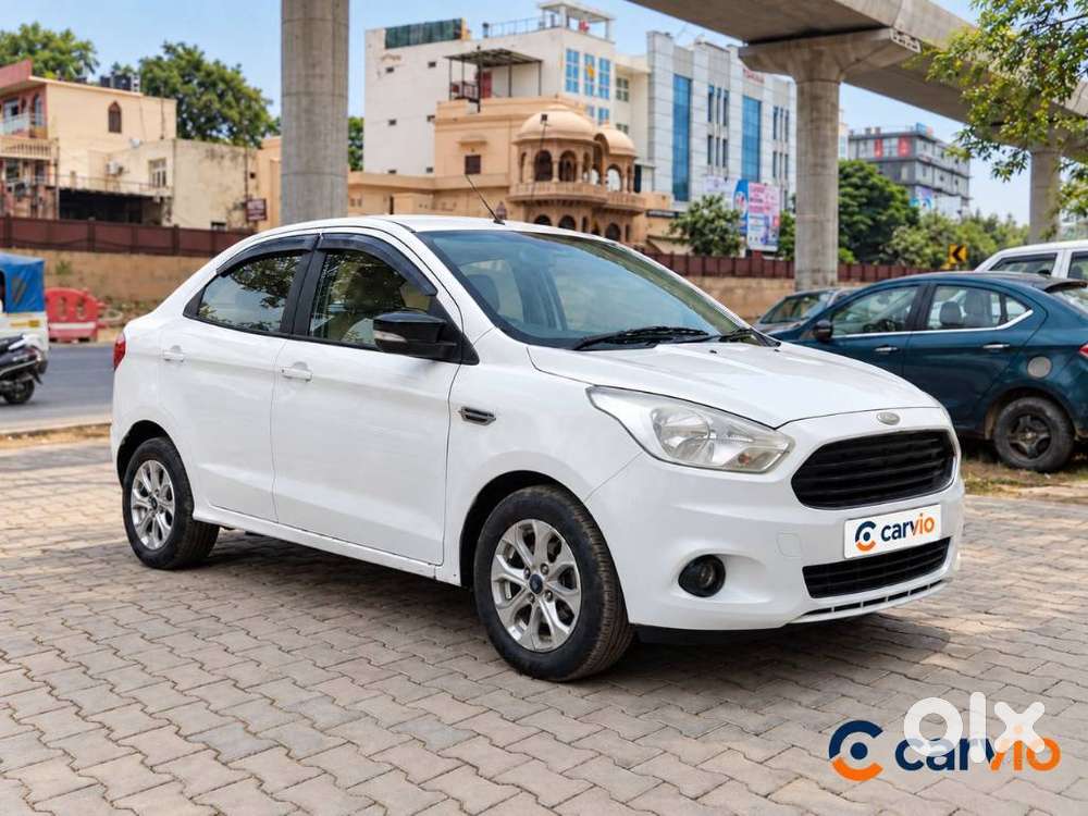 Ford Aspire Titatinium Blu Ti-vct, 2016