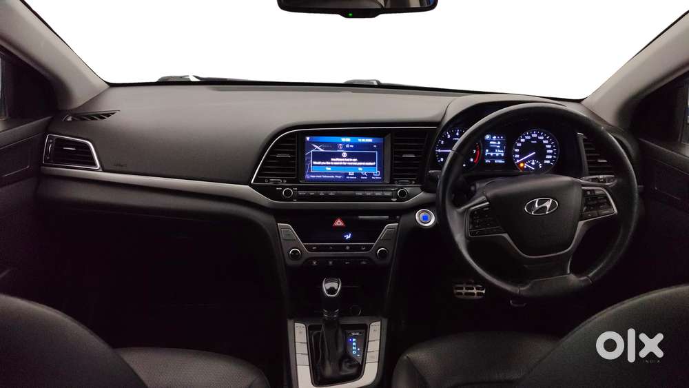 Hyundai New Elantra [ ] 2.0 Sx (o) Petrol At, 2017, Petrol