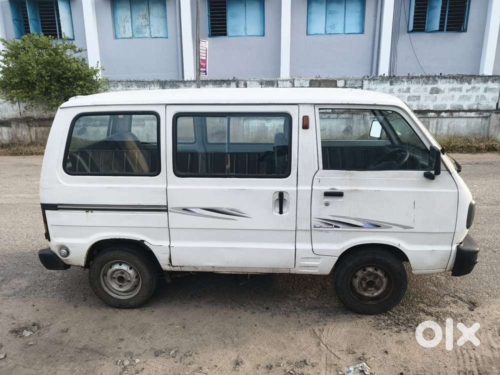 Maruti Suzuki Omni 8 Seater Bsiv, 2015, Petrol