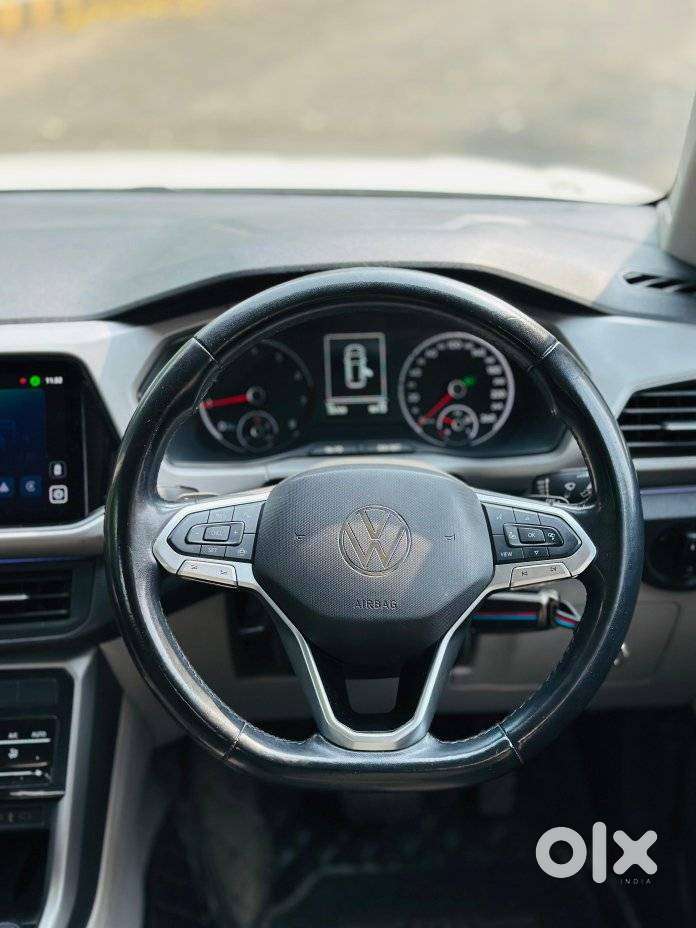 Volkswagen Taigun 1.0 Tsi Highline At, 2022, Petrol