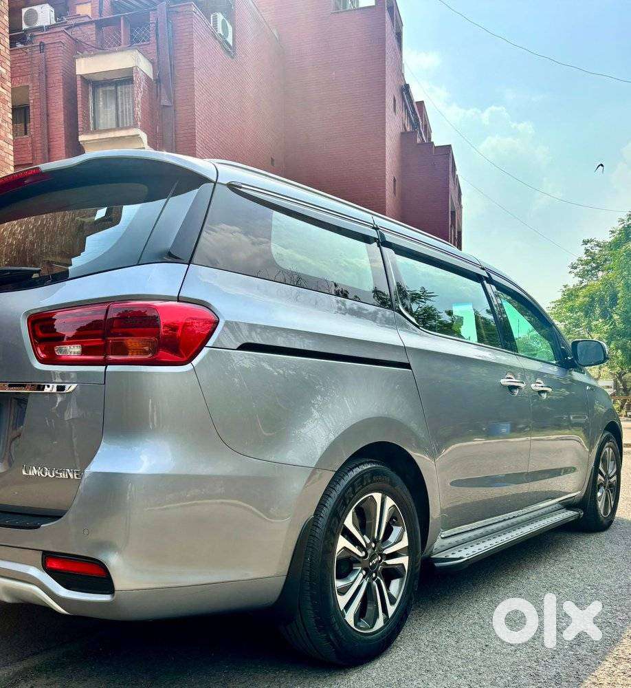 Kia Carnival Limousine Plus 7 Str, 2022, Diesel