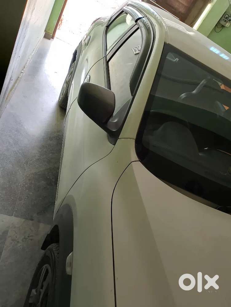 Renault Kwid Sce Petrol Manual 2016
