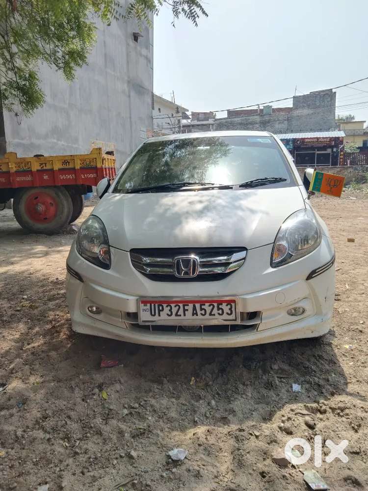 Honda Amaze 2013 Petrol Well Maintained