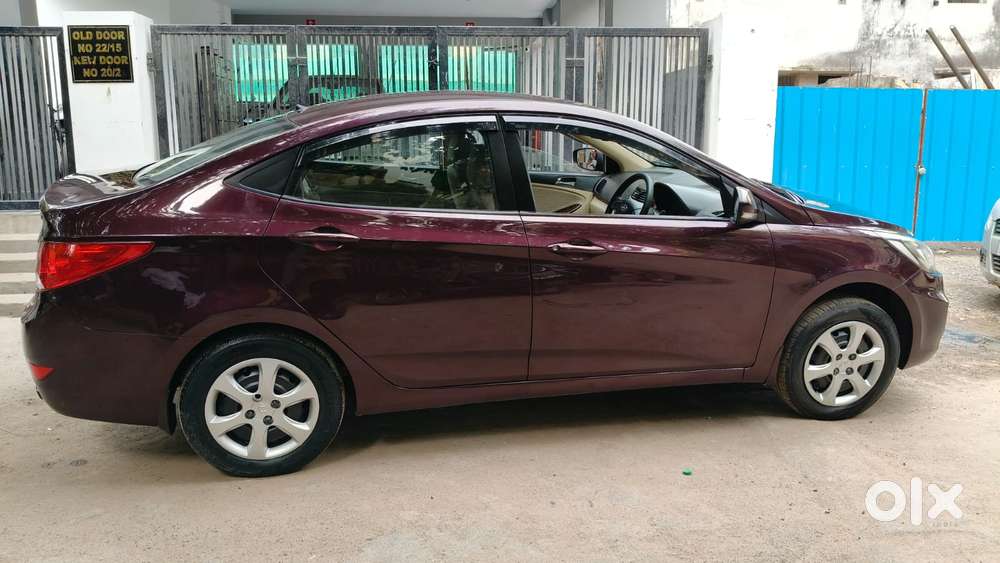 Hyundai Venue Sx Mt, 2013, Petrol