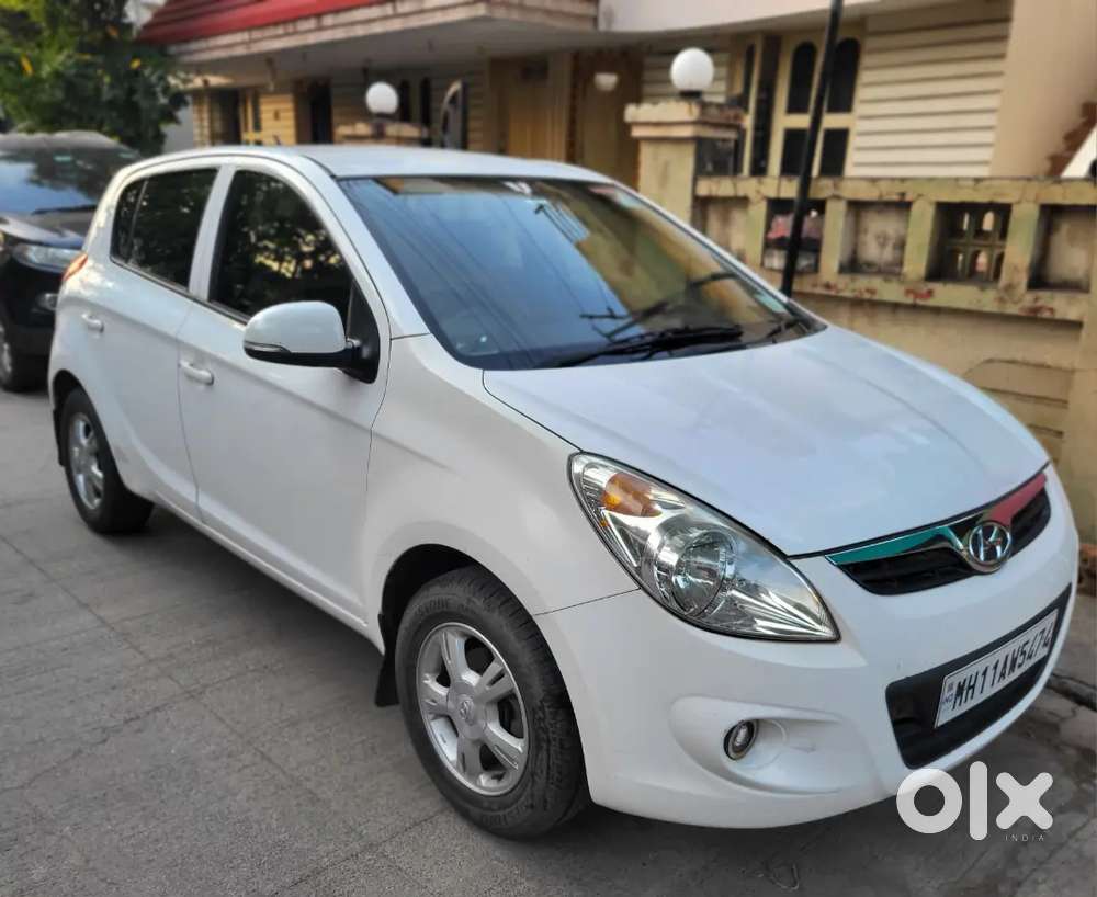 I20 Oct-20110 Sportz Model