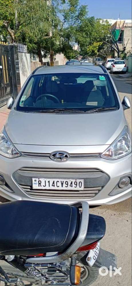Hyundai Grand I10 2014 Petrol 92000 Km Driven