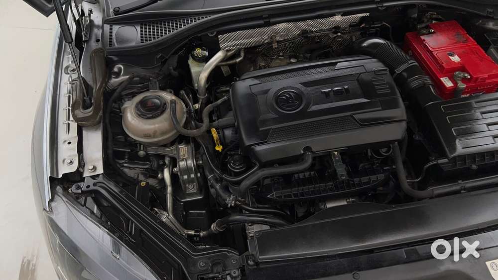 Skoda Superb Lk 1.8 Tsi At, 2018, Petrol