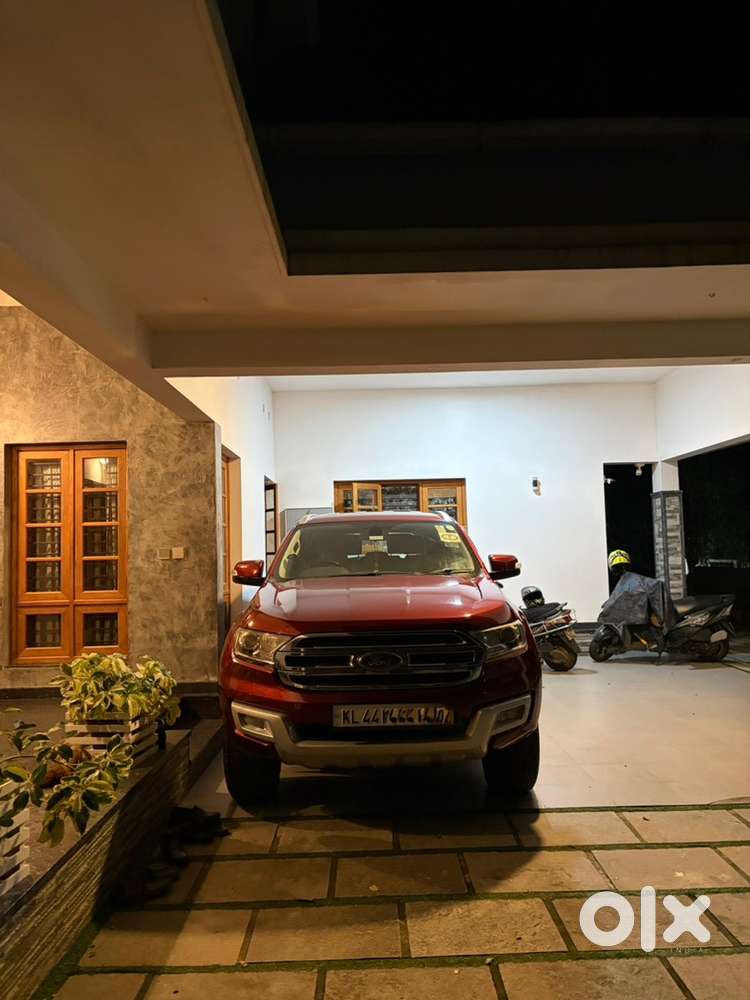 Ford Endeavour Diesel 2016