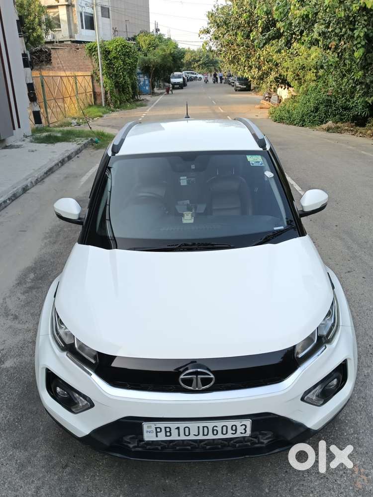 Tata Nexon 1.5 Revotorq Xm (s), 2023, Diesel