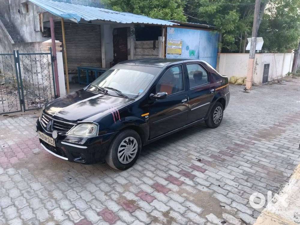 Mahindra Renault Logan, 2008, Petrol