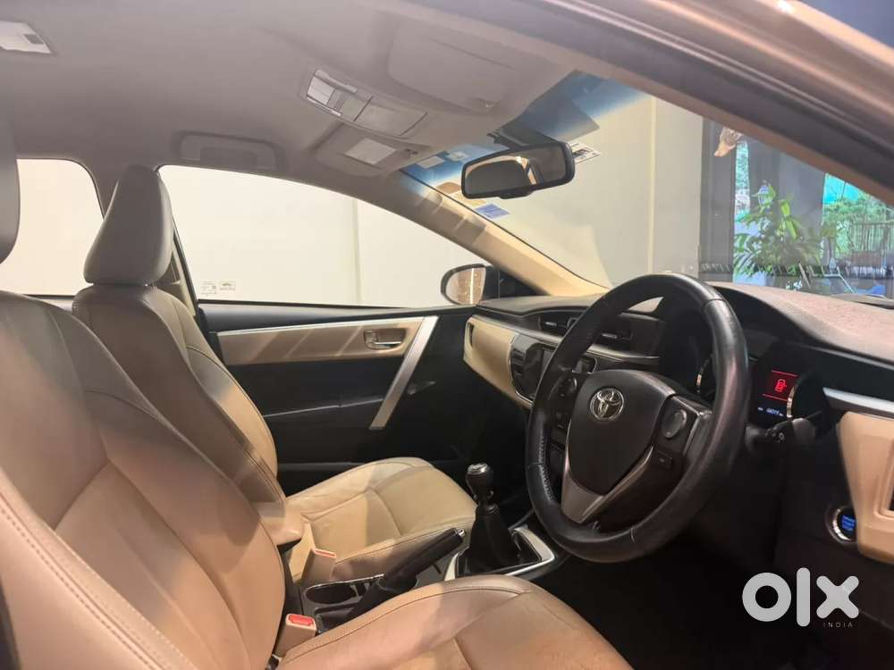 Toyota Corolla Altis 1.8 G, 2014, Petrol