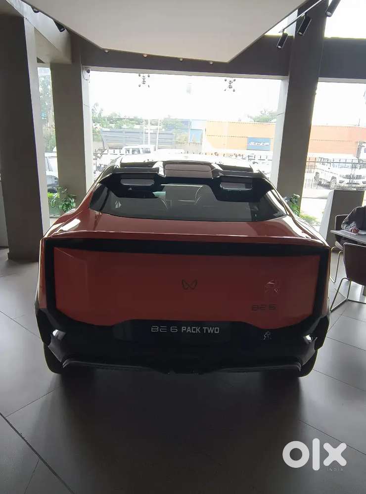 Mahindra Be 6 Pack 2 79 C11 Orange