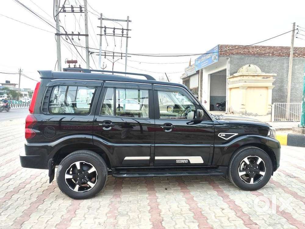 Mahindra Scorpio Classic 2.2 S 11 Mt 7 Str, 2026
