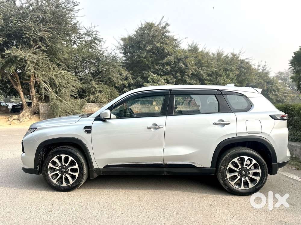 Maruti Suzuki Grand Vitara 1.5 Delta Smart Hybrid At, 2023, Petrol