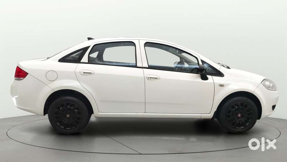 Fiat Linea Emotion 1.4 L T-jet Petrol, 2013, Petrol