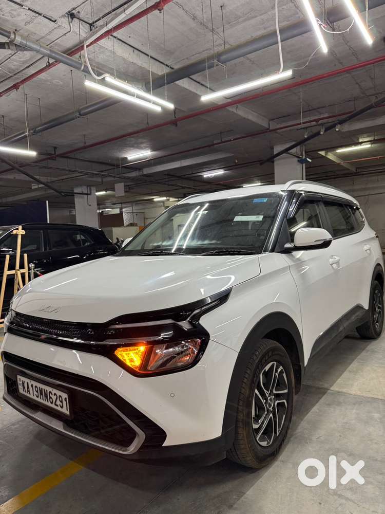 Kia Carens 2023 model